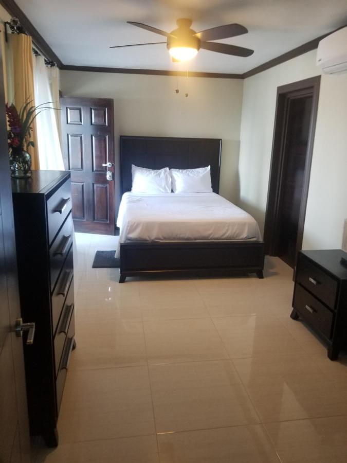 Inn The Town Port Antonio Extérieur photo